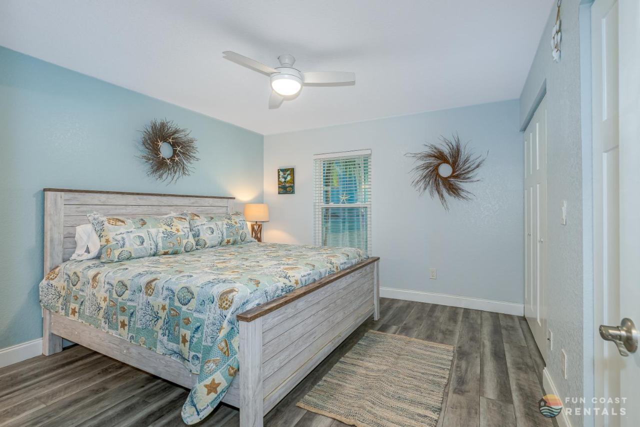 Dog Friendly Home Wprivate Fenced Yard, Garage & Fire Pit Steps To The Beach! New Smyrna Beach Exteriér fotografie