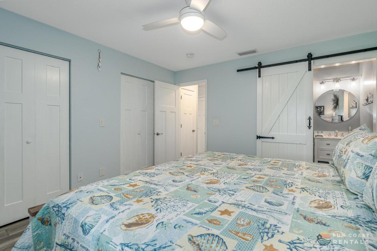 Dog Friendly Home Wprivate Fenced Yard, Garage & Fire Pit Steps To The Beach! New Smyrna Beach Exteriér fotografie